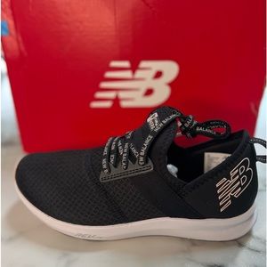 New Balance Lifestyle Mode De Vie. Brand new never worn!